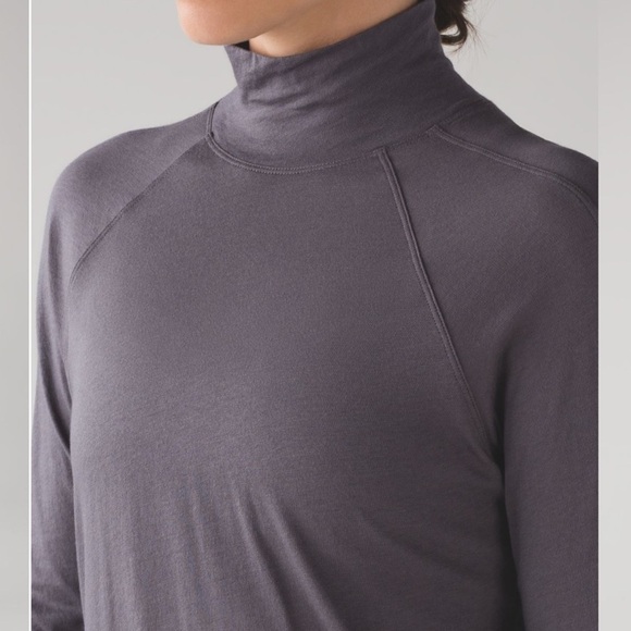 Lululemon Sz 6 Locarno Turtleneck In Dark Carbon Pima Cotton EUC - Picture 3 of 8